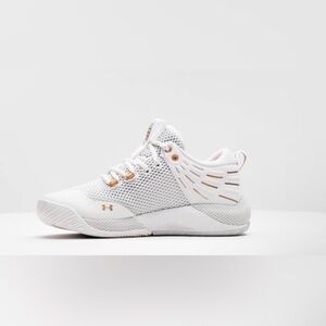 NWT Under Armour White and Gold, Volleyball Sneakers, Size 5